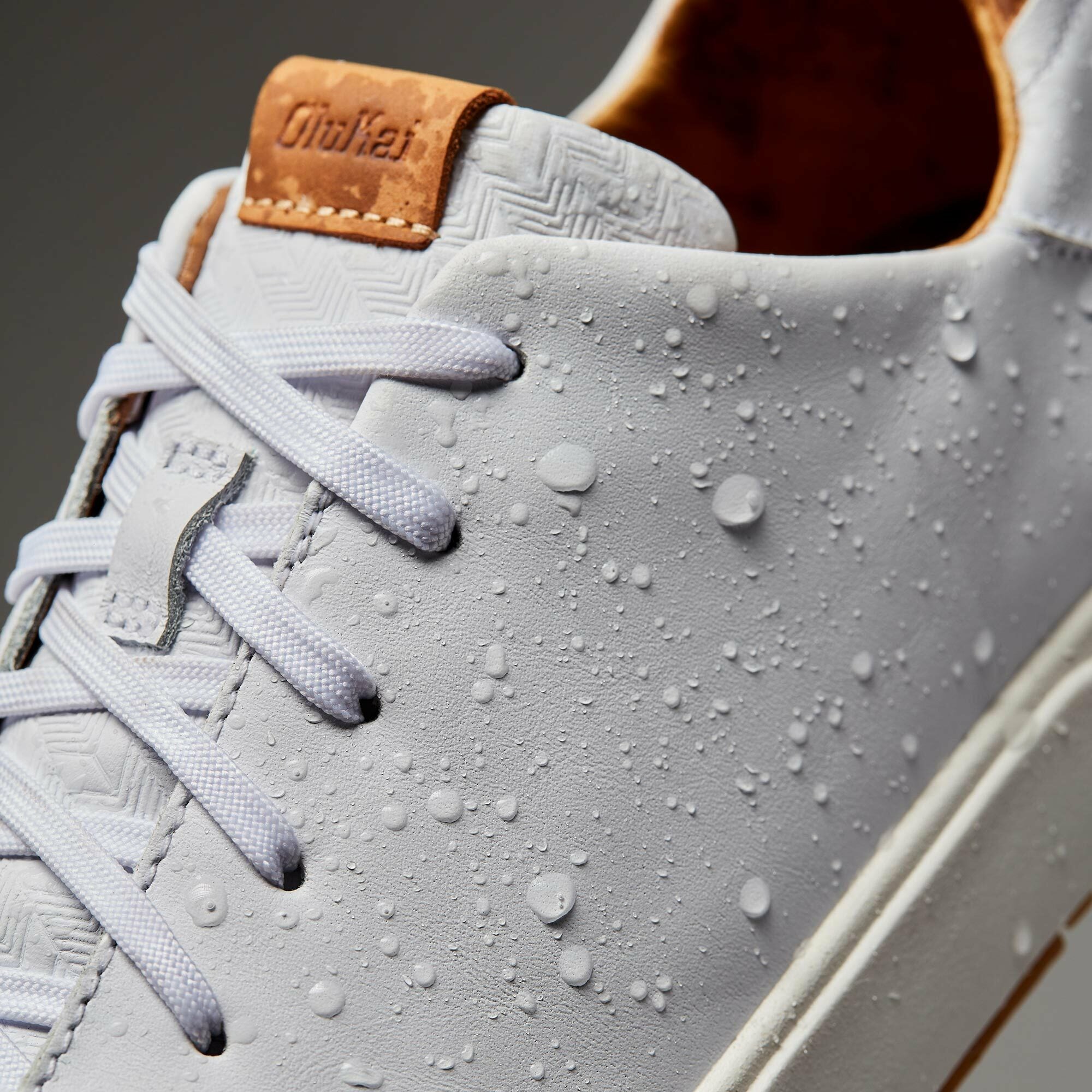 Lae‘ahi Lī ‘Ili Men's Leather Sneakers - Bright White - Image 3
