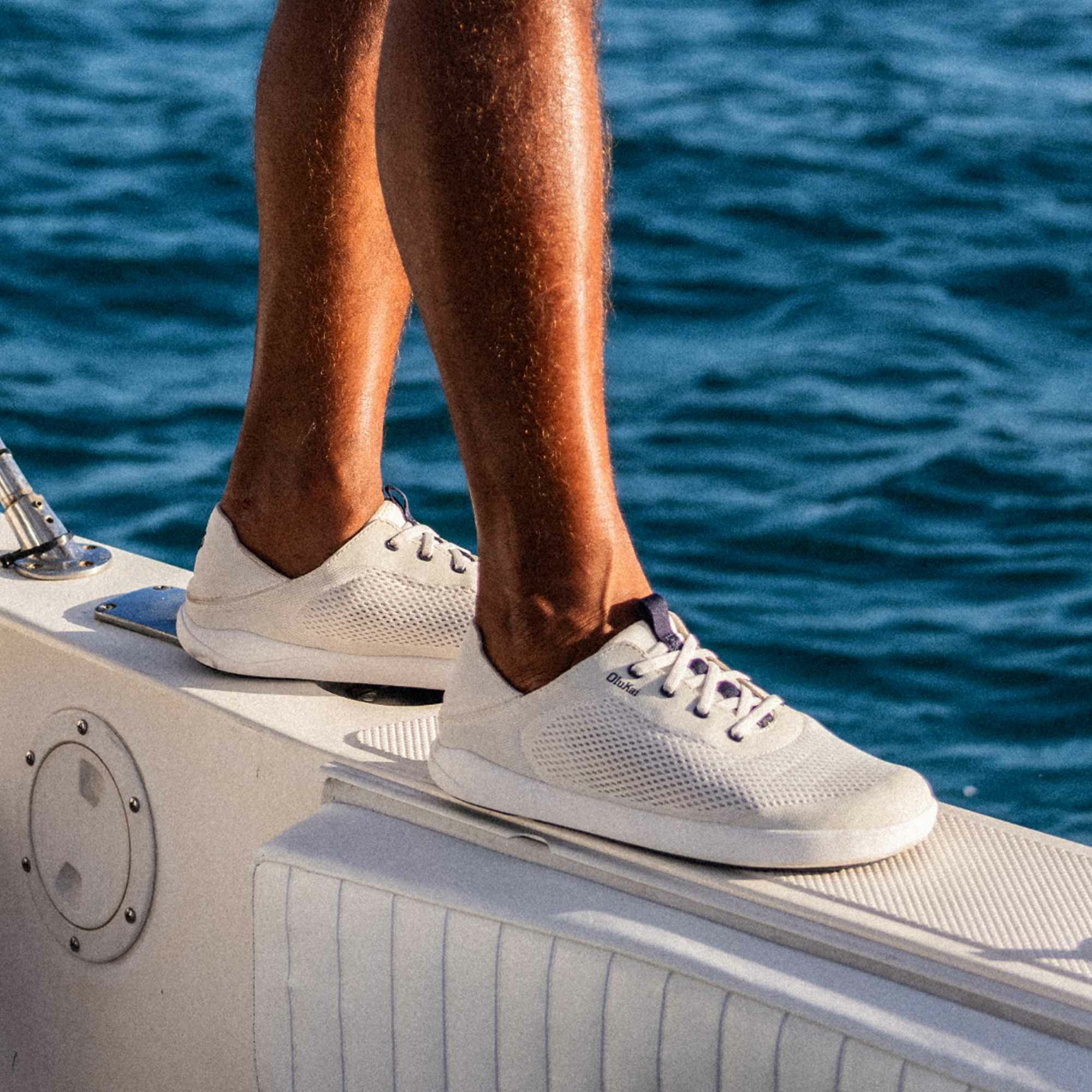 Moku Pae - White Sand / Trench Blue
– OluKai - Image 2