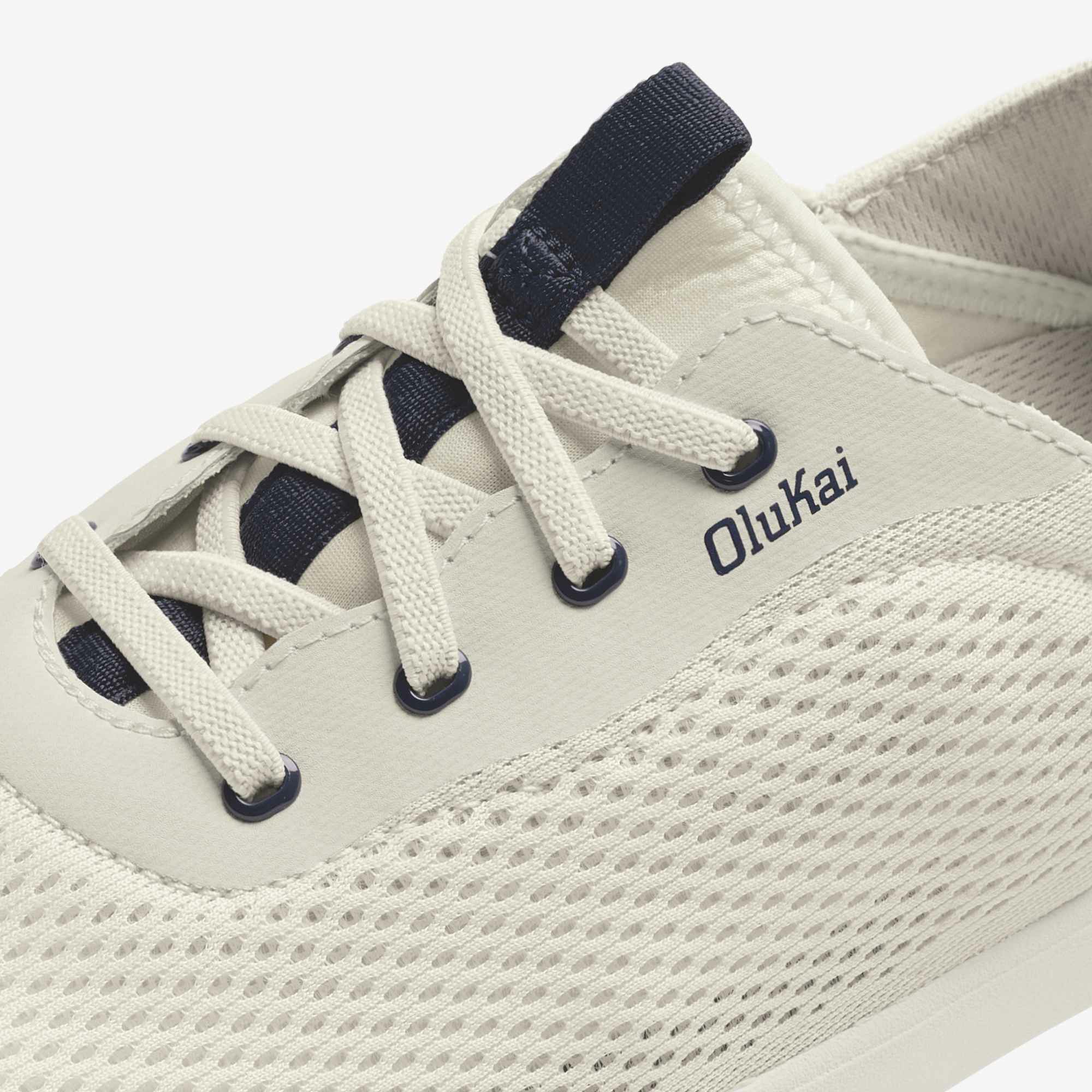 Moku Pae - White Sand / Trench Blue
– OluKai - Image 3