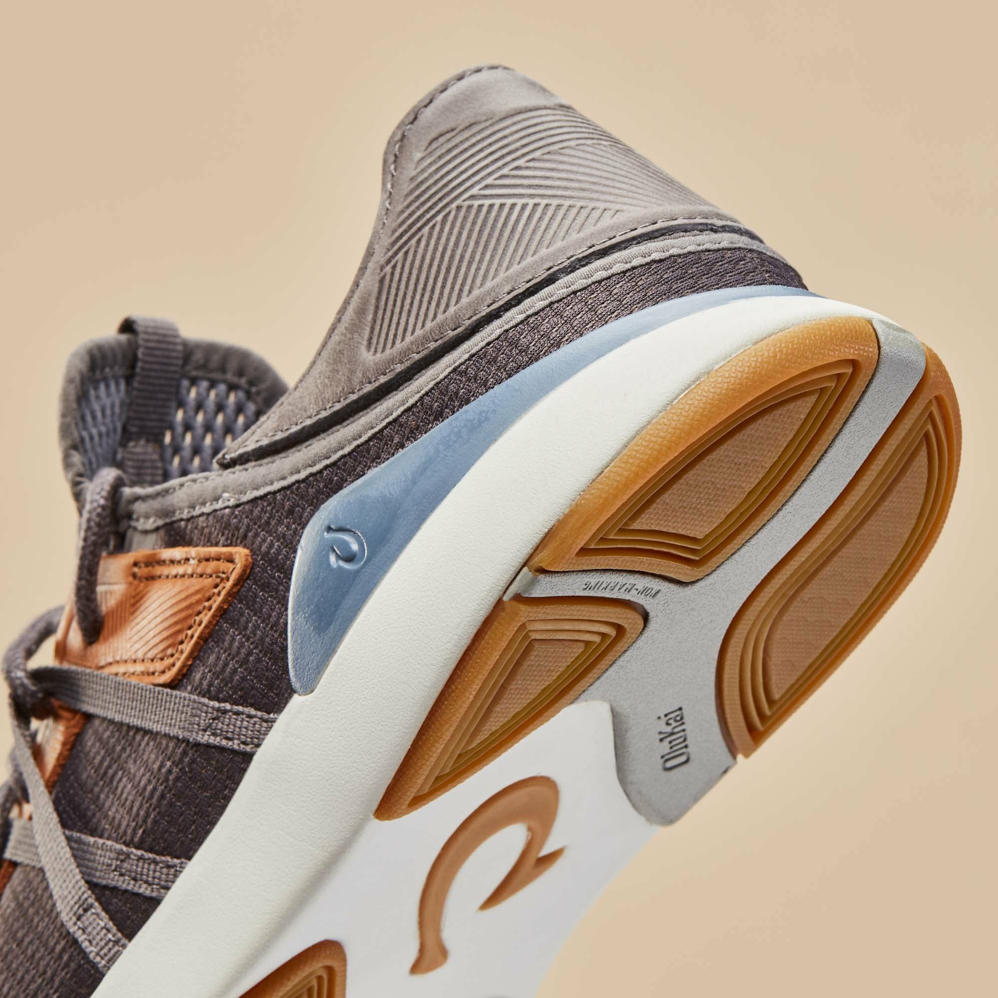 Mio Lī Men's Athletic Shoes - Pavement / Vintage Indigo - Image 5