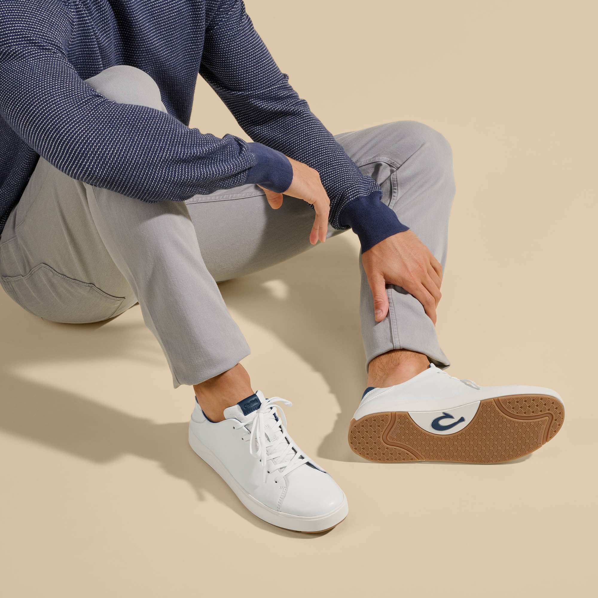 Lae‘ahi Lī ‘Ili Men's Sneakers - Bright White / Trench Blue - Image 2