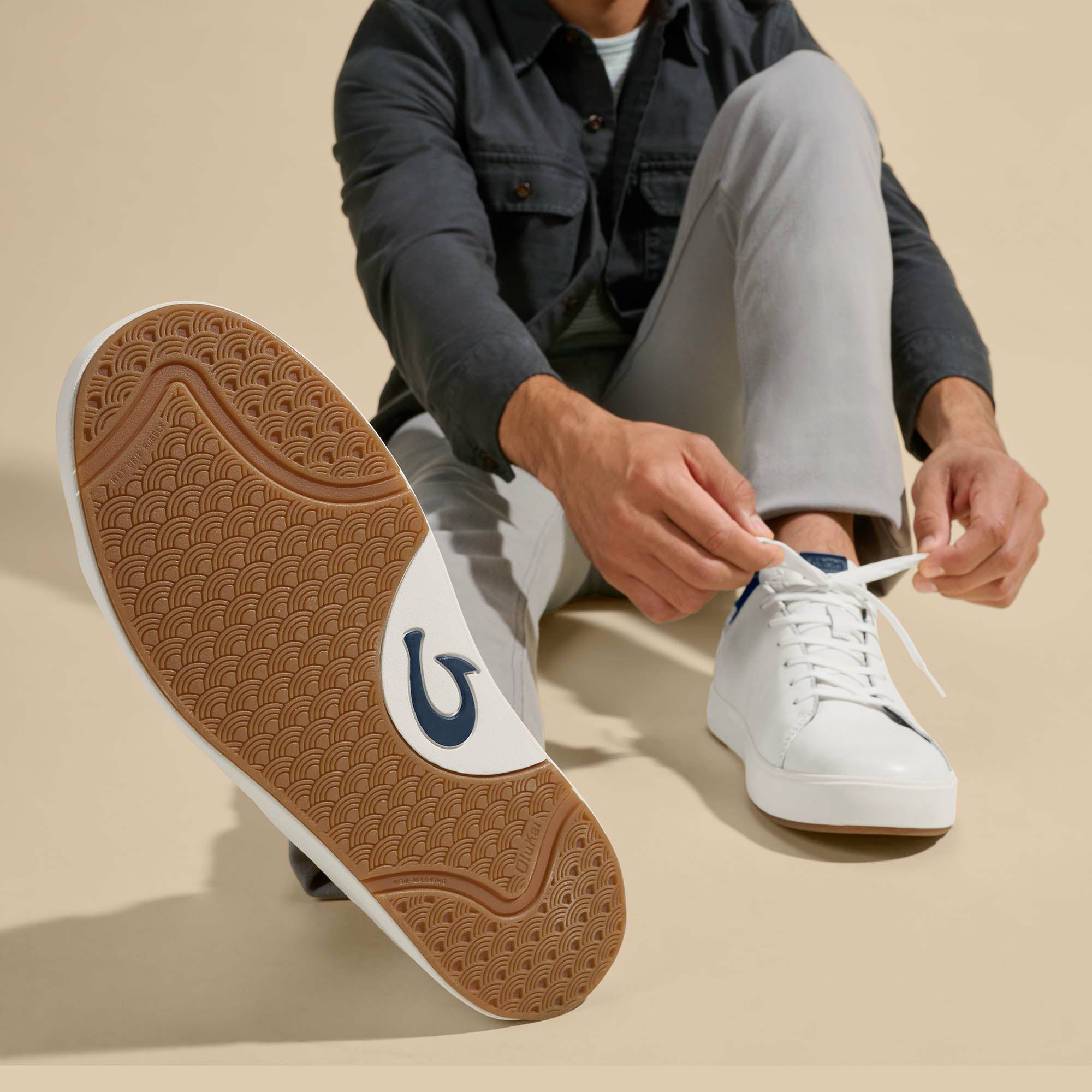Lae‘ahi Lī ‘Ili Men's Sneakers - Bright White / Trench Blue - Image 4