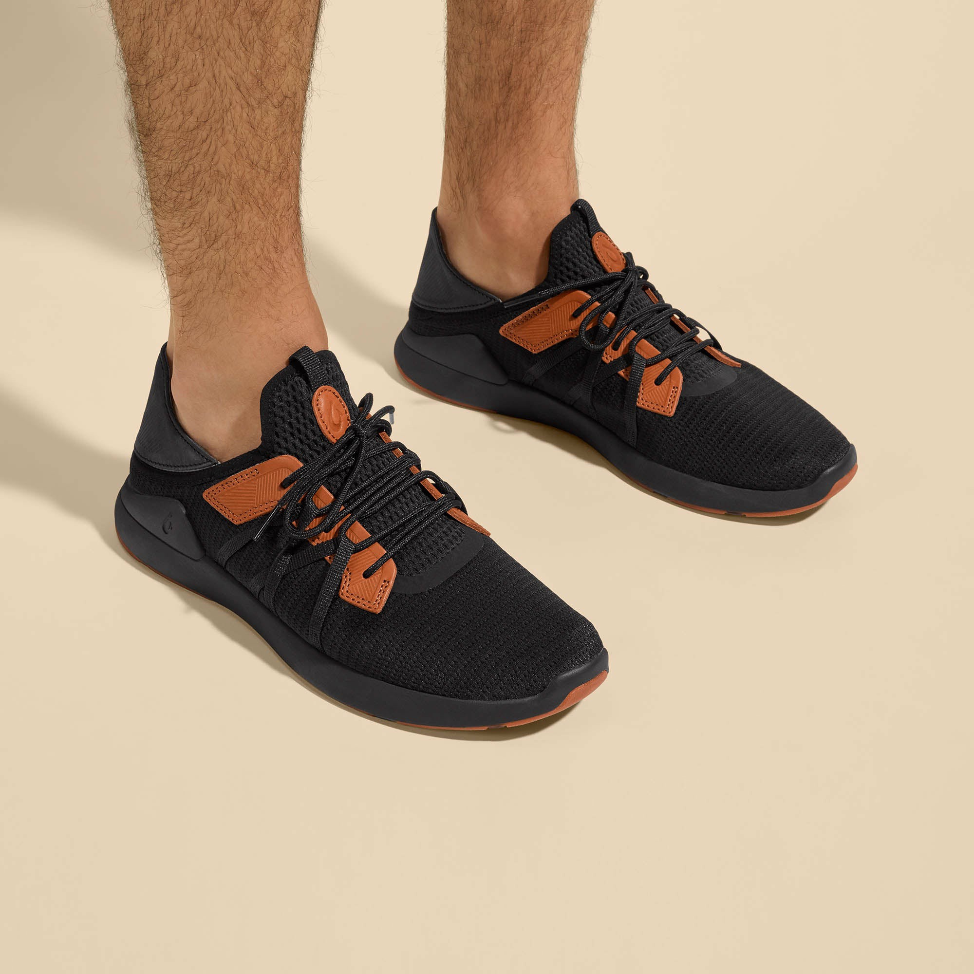 Mio Lī Men's Athletic Shoes - Lava Rock - Image 2