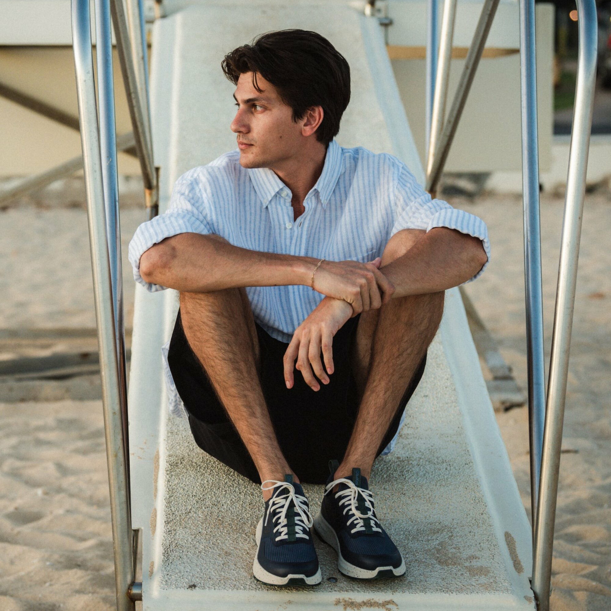 Makiki - Trench Blue / Trench Blue | Olukai
– OluKai - Image 2