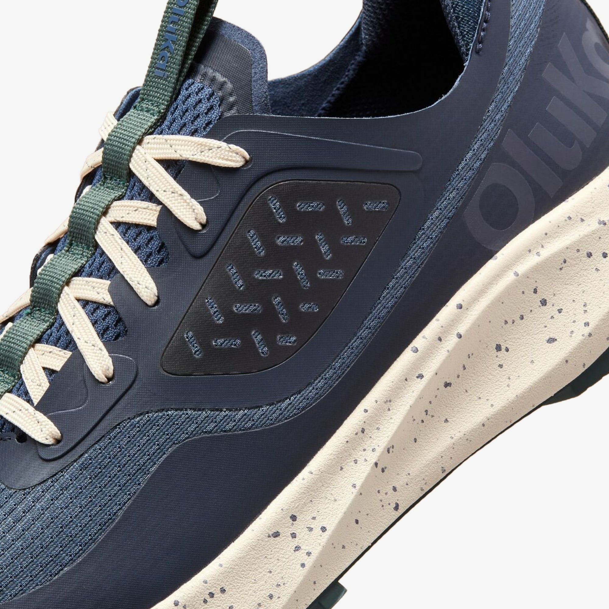 Makiki - Trench Blue / Trench Blue | Olukai
– OluKai - Image 4
