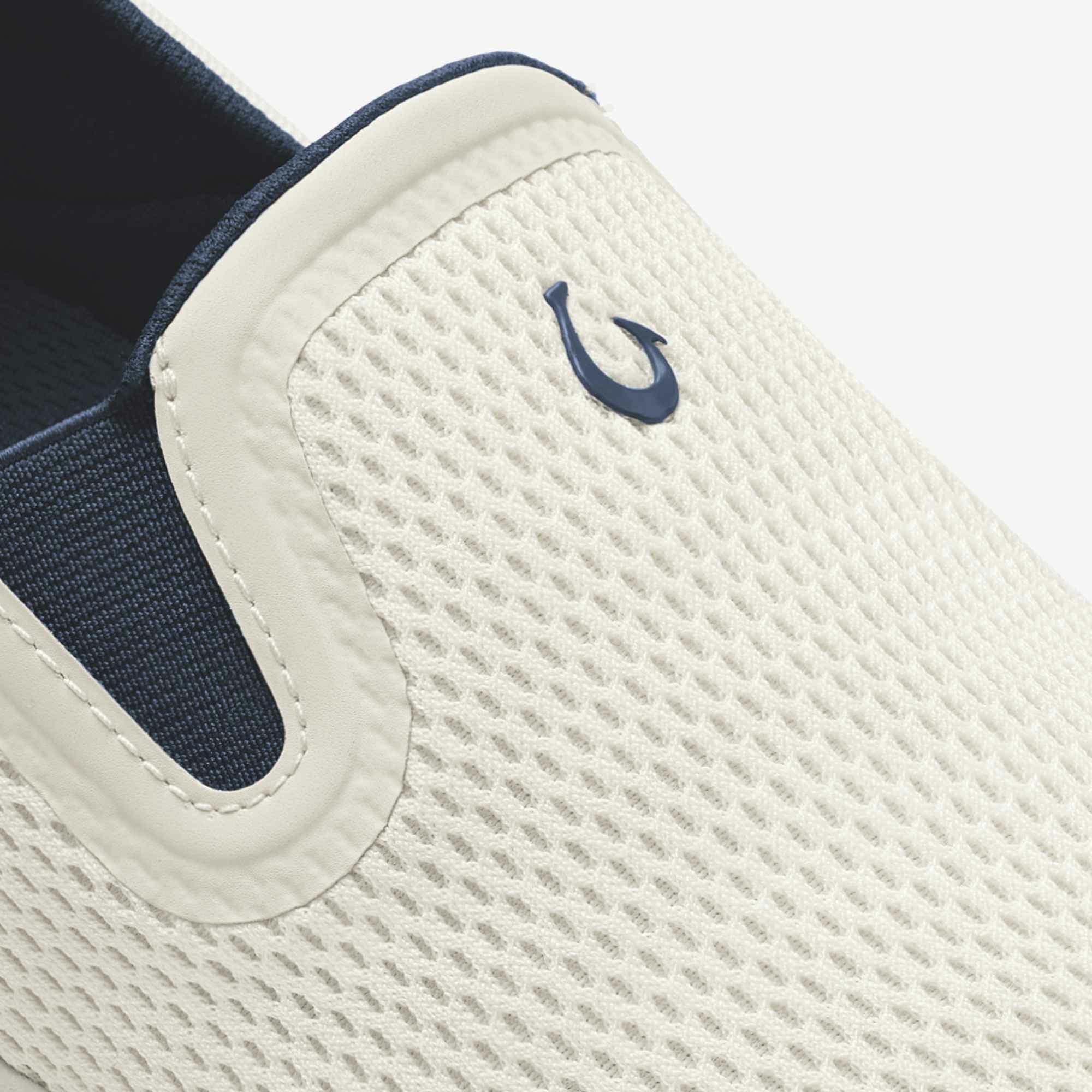 Moku Slip On - White Sand / Trench Blue
– OluKai - Image 3