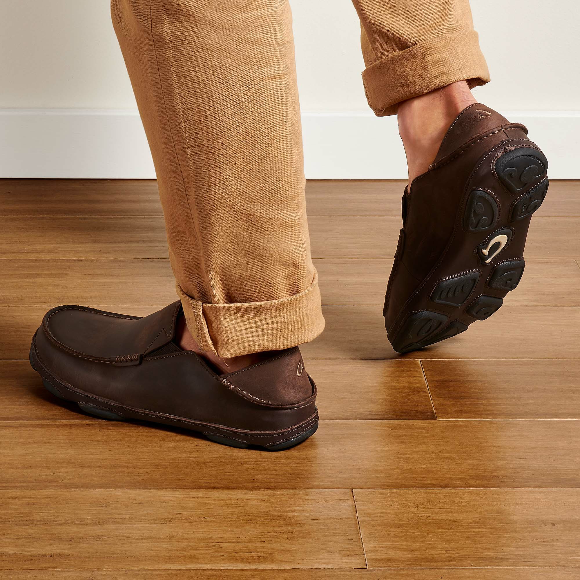 Moloā Men's Leather Slip On Shoes - Dark Wood / Dark Java - Image 8