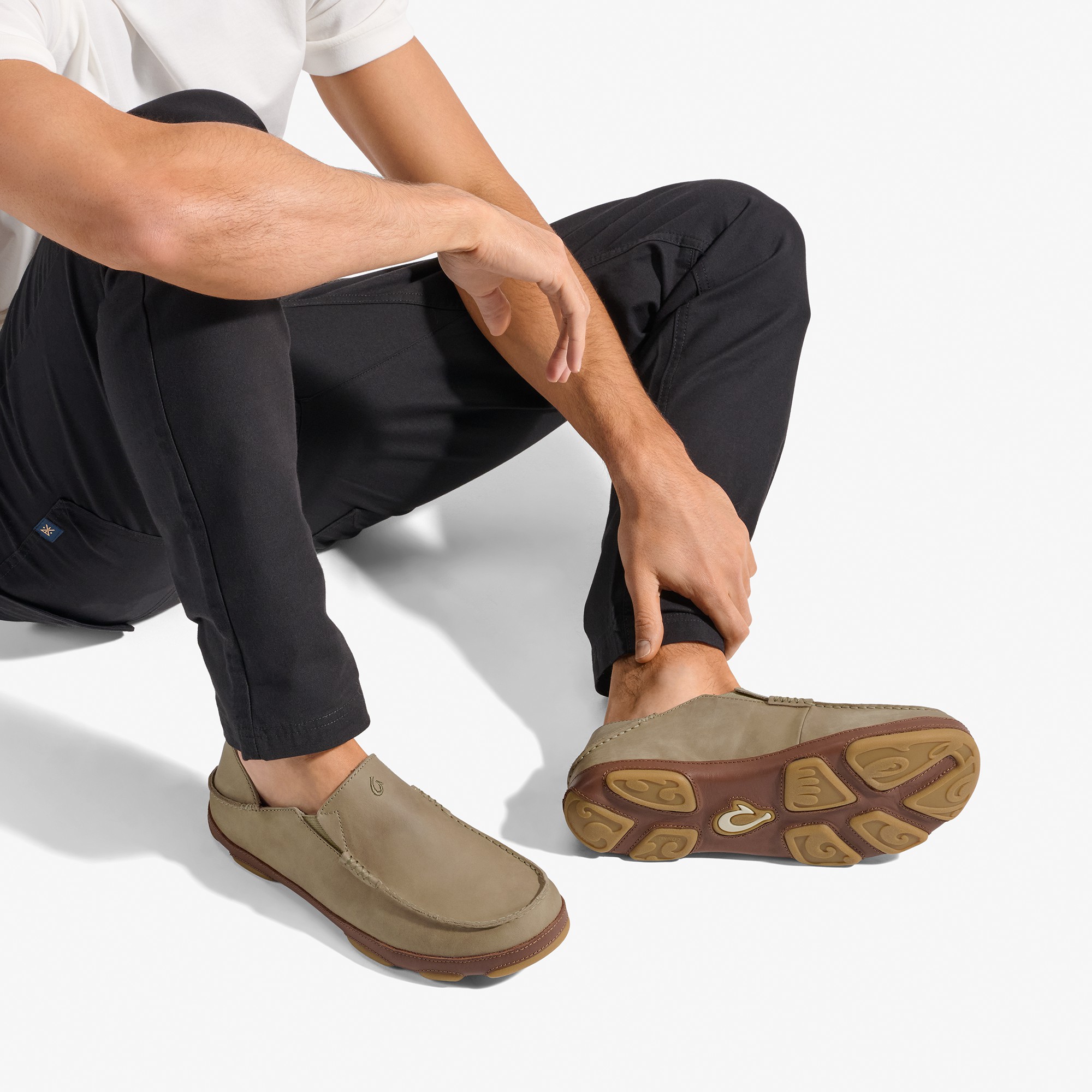 Moloā - Clay / Toffee | Olukai
– OluKai - Image 6