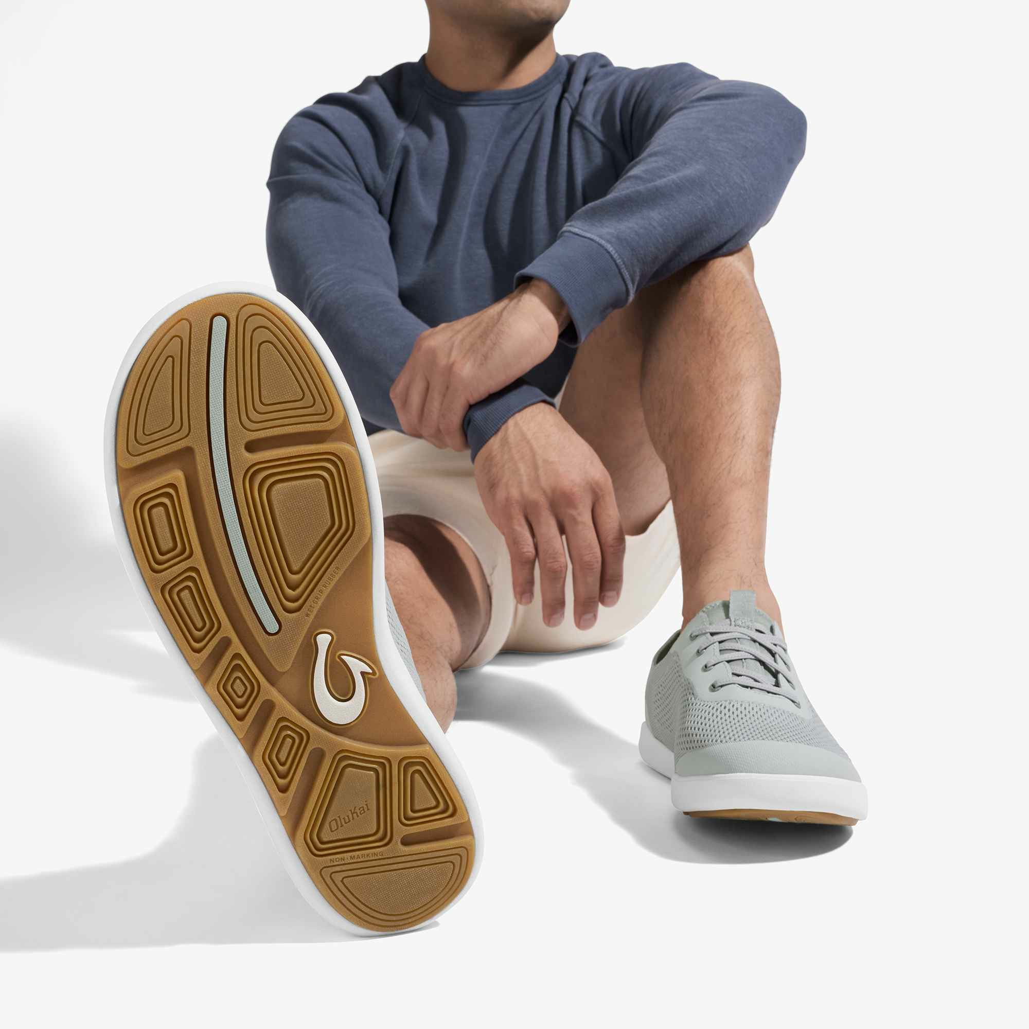 Moku Pae - Cloud Grey / Ash
– OluKai - Image 6