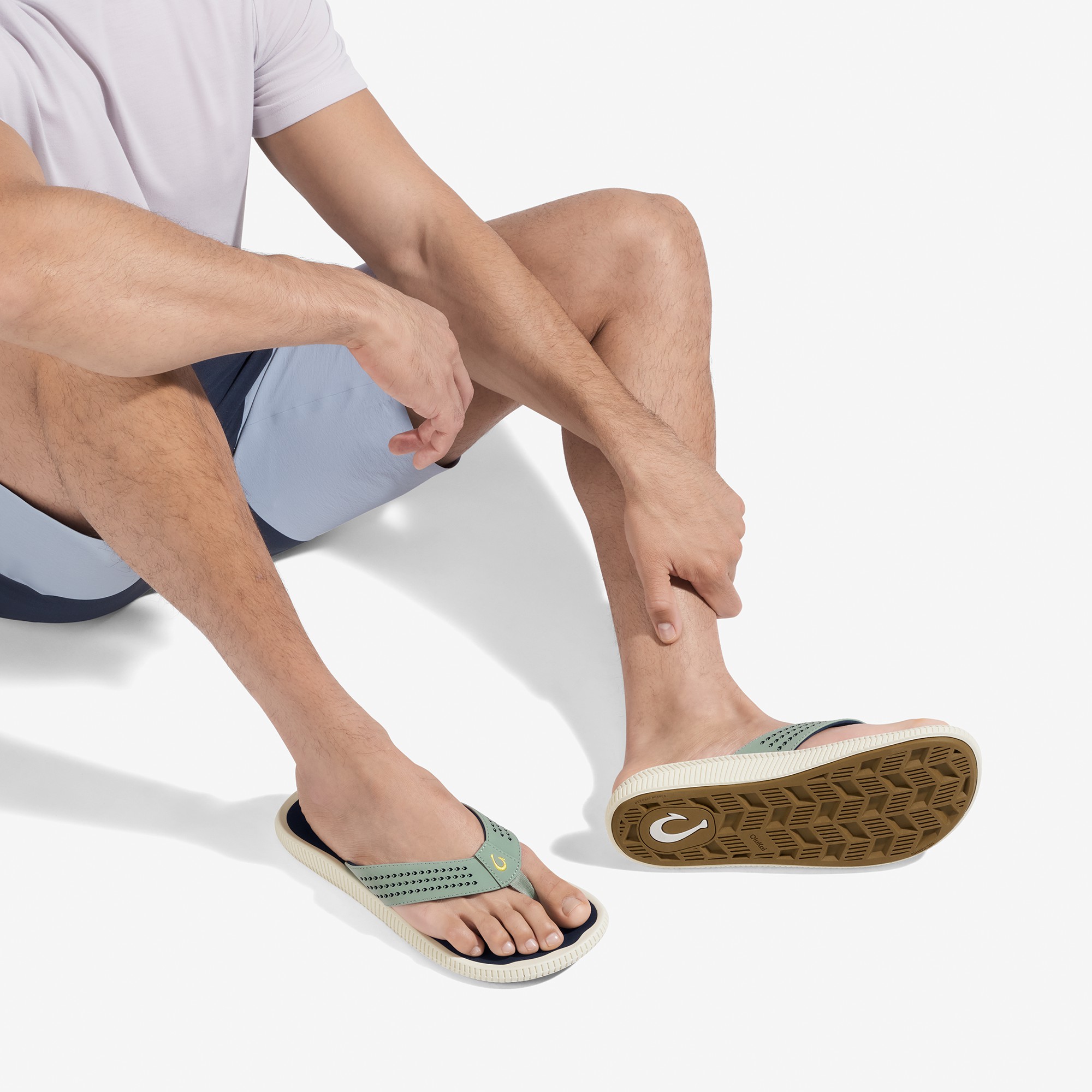 Ulele - Seagreen / Trench Blue
– OluKai - Image 7