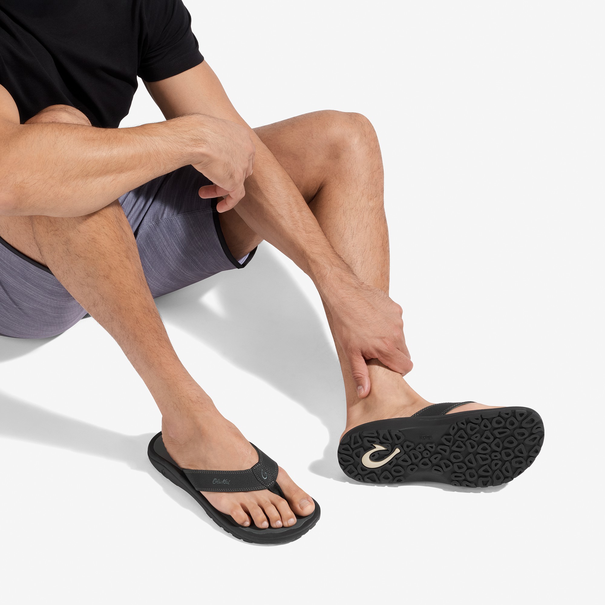 OluKai ‘Ohana - Black / Dark Shadow | Men's Beach Sandals - Image 6