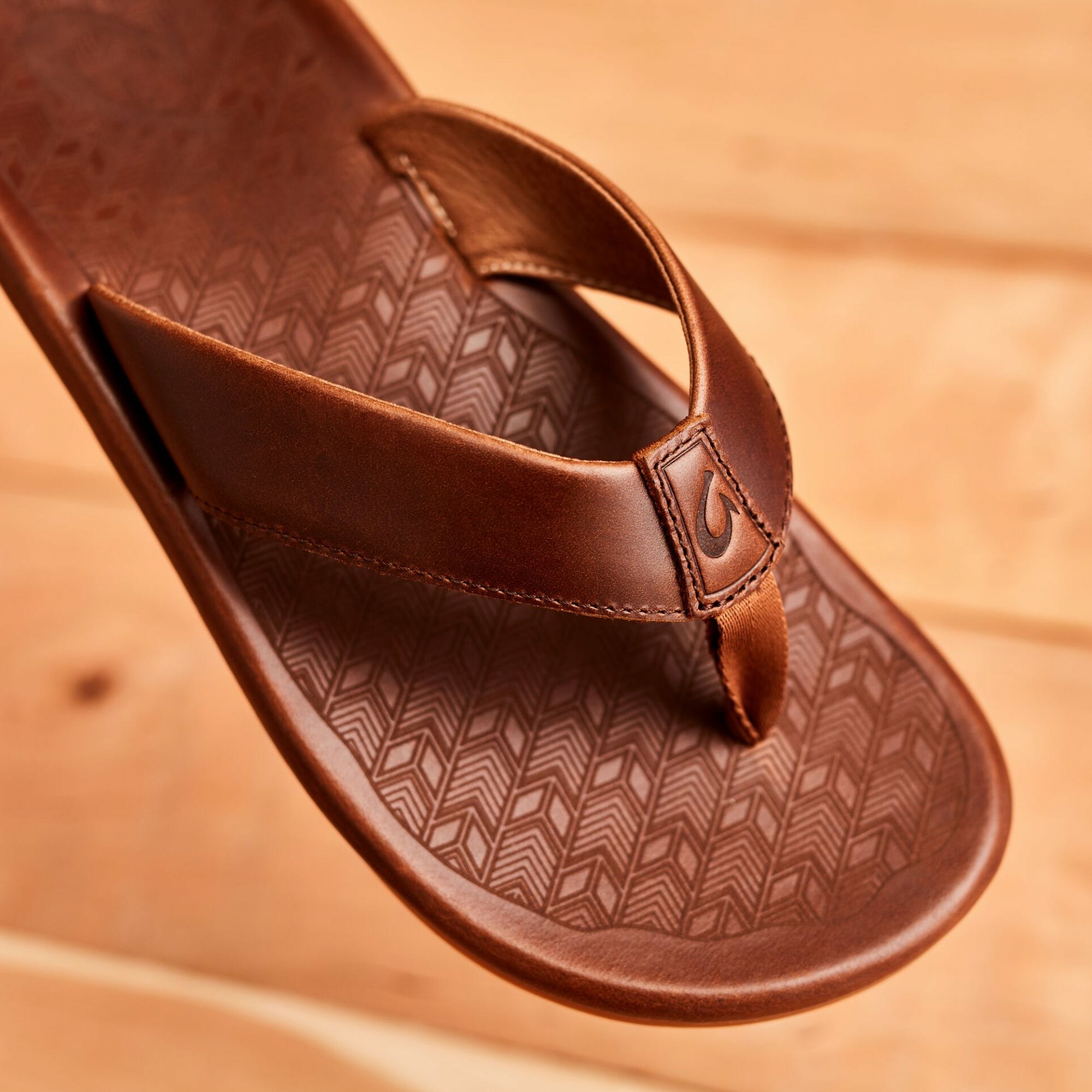 ‘Ilikai Men‘s Leather Sandals - Toffee - Image 3