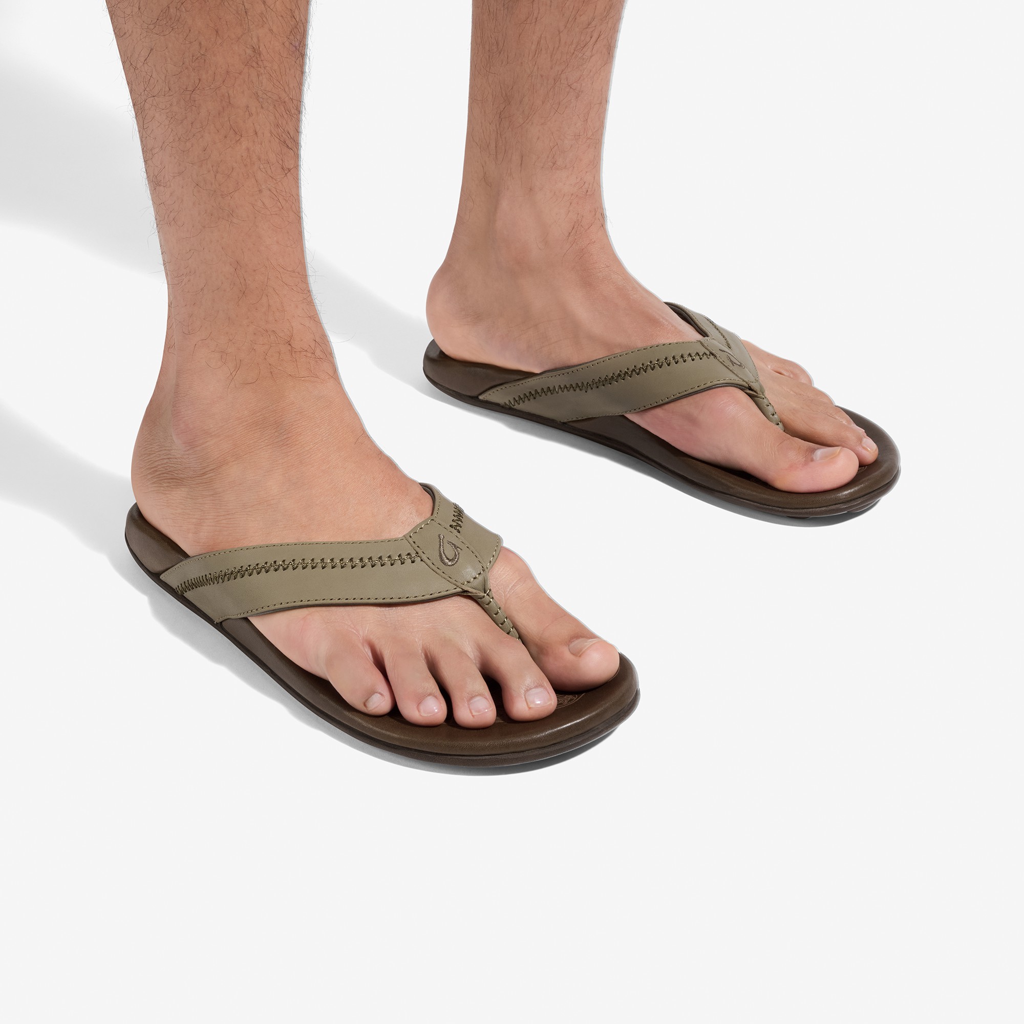 Hiapo - Clay / Mustang
– OluKai - Image 2