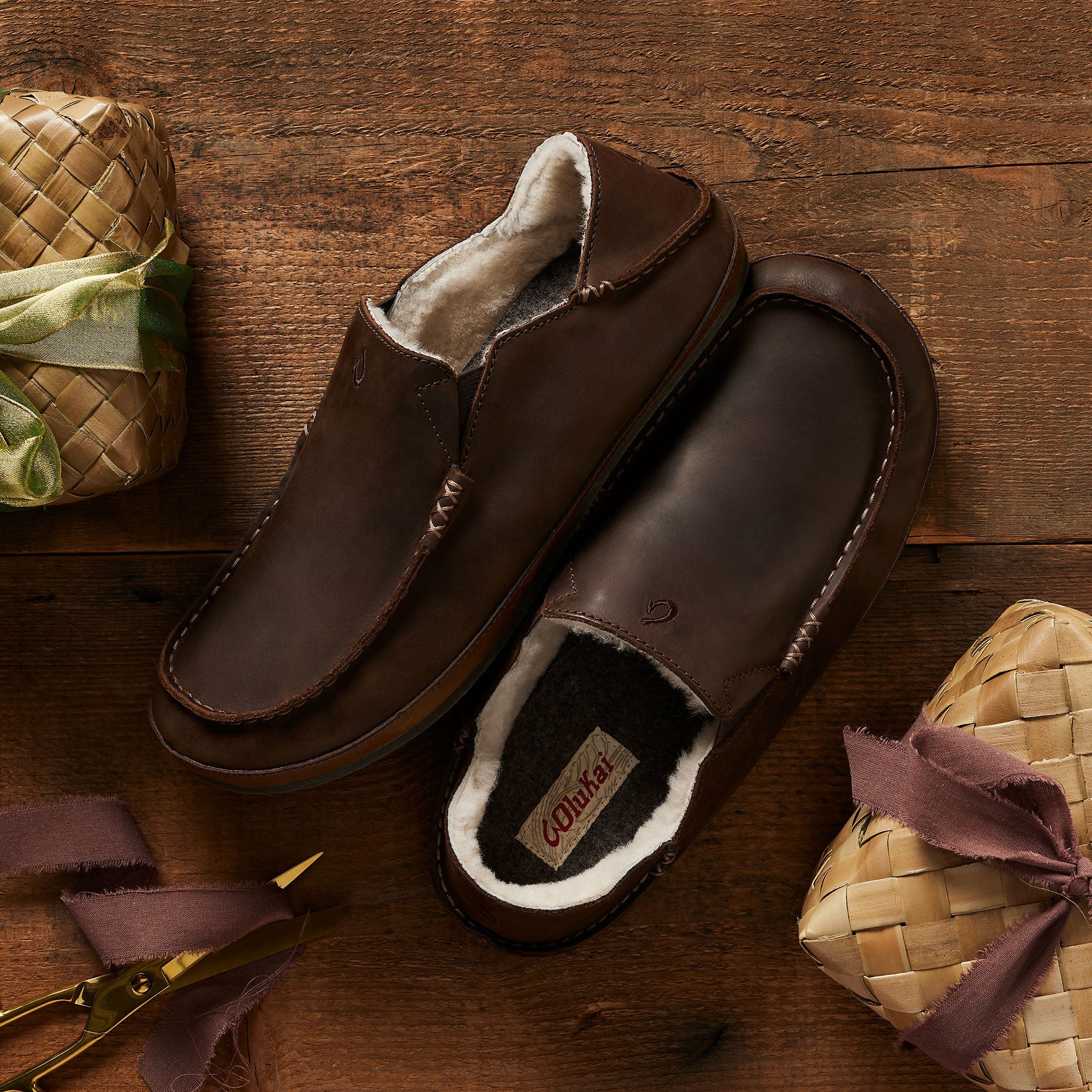 Moloā Men's Nubuck Leather Slippers - Dark Wood - Image 2