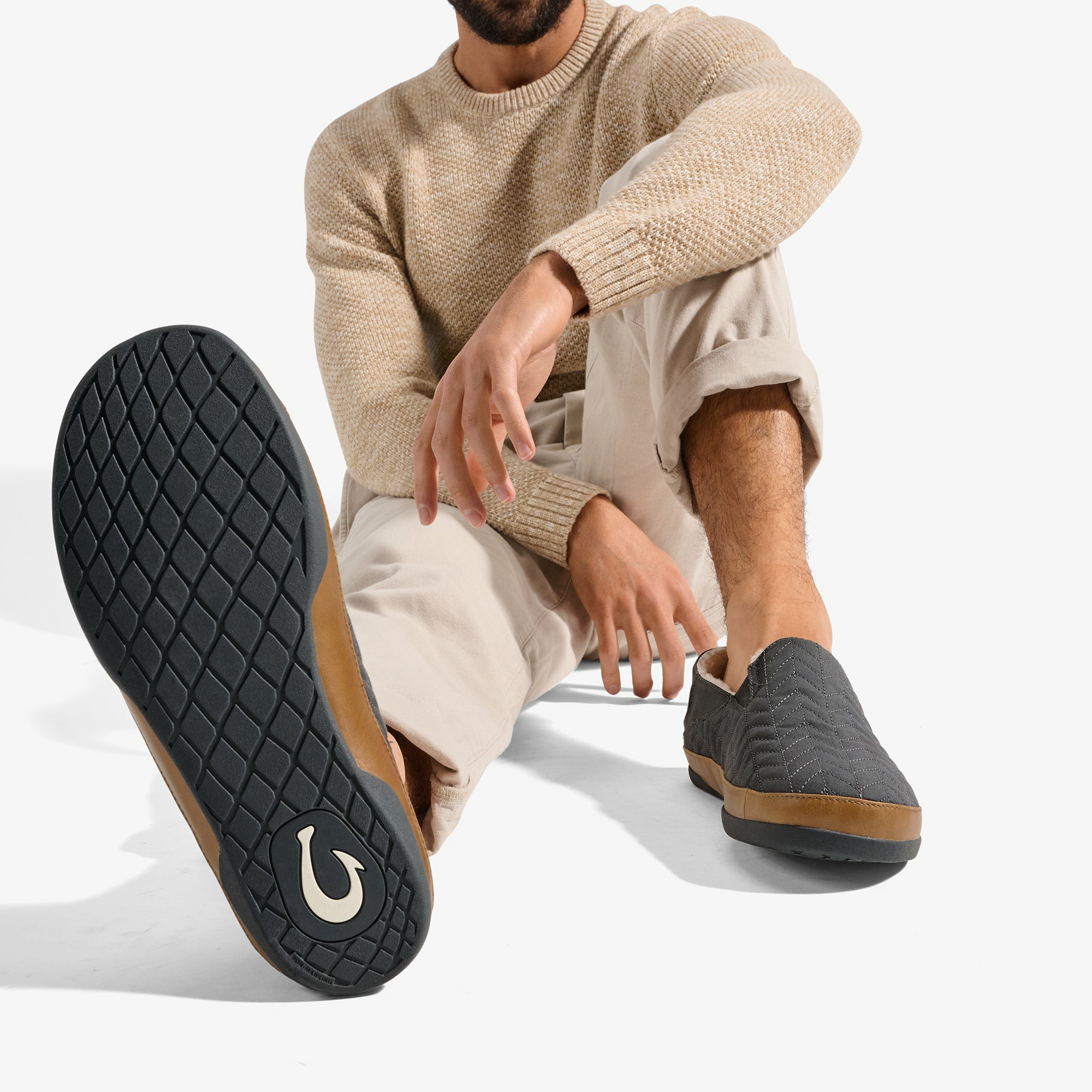 Hanohano Waxed Canvas Slippers - Dark Shadow - Image 8