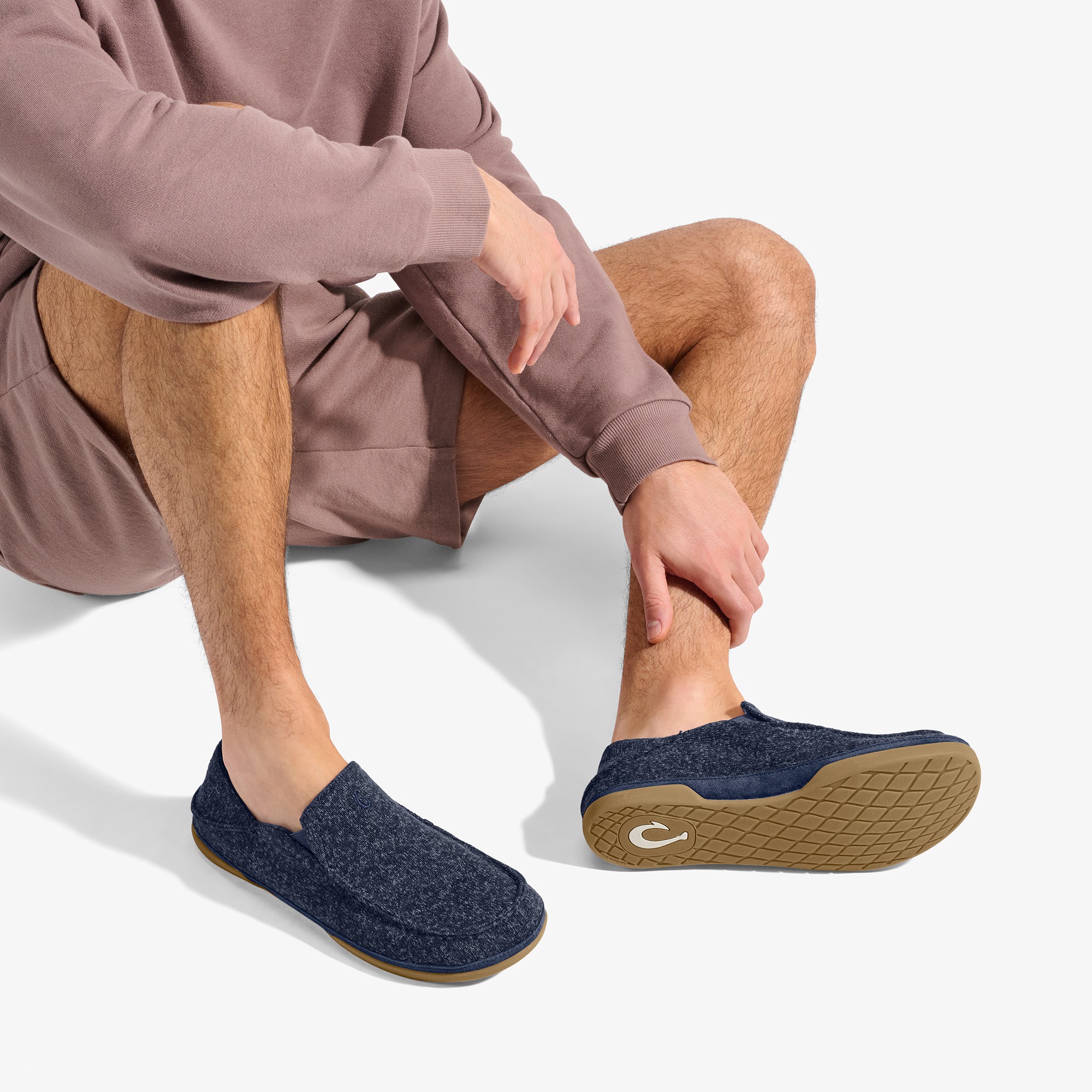 Moloā Hulu Wool Slippers - Trench Blue - Image 4