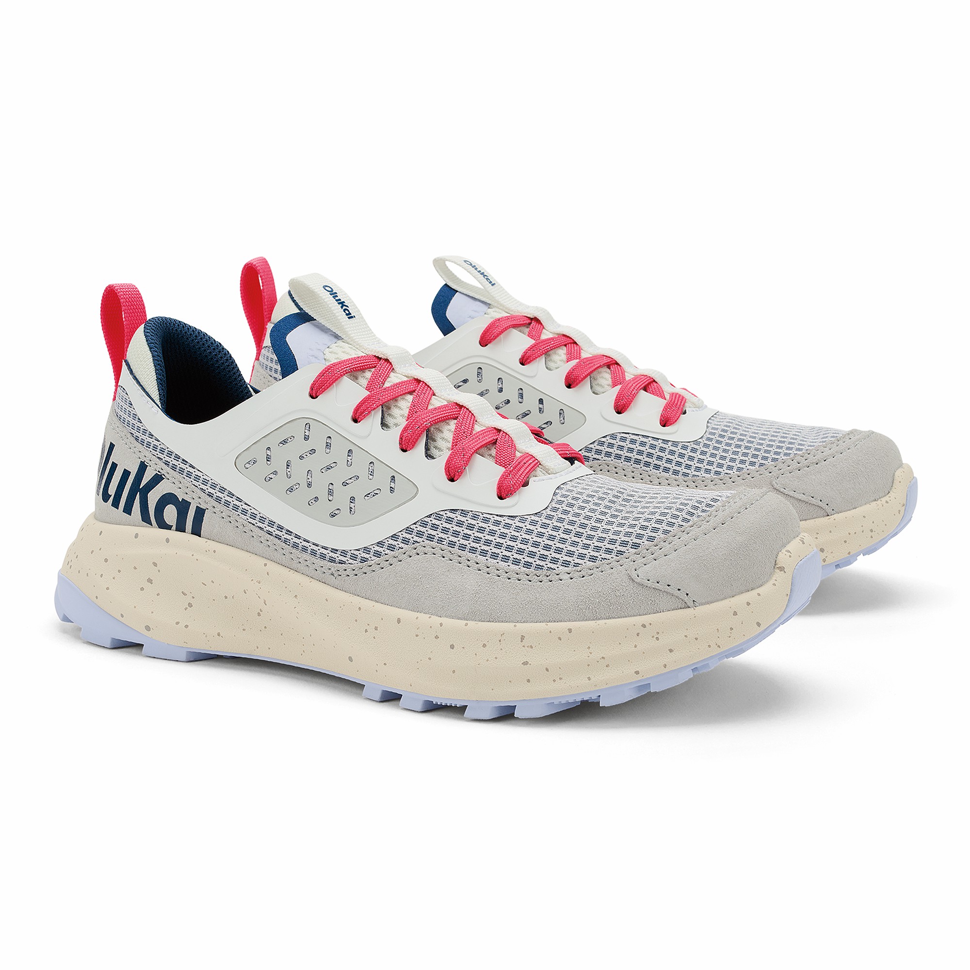 Makiki - Bright White / Coastal Blue | Olukai
– OluKai - Image 7