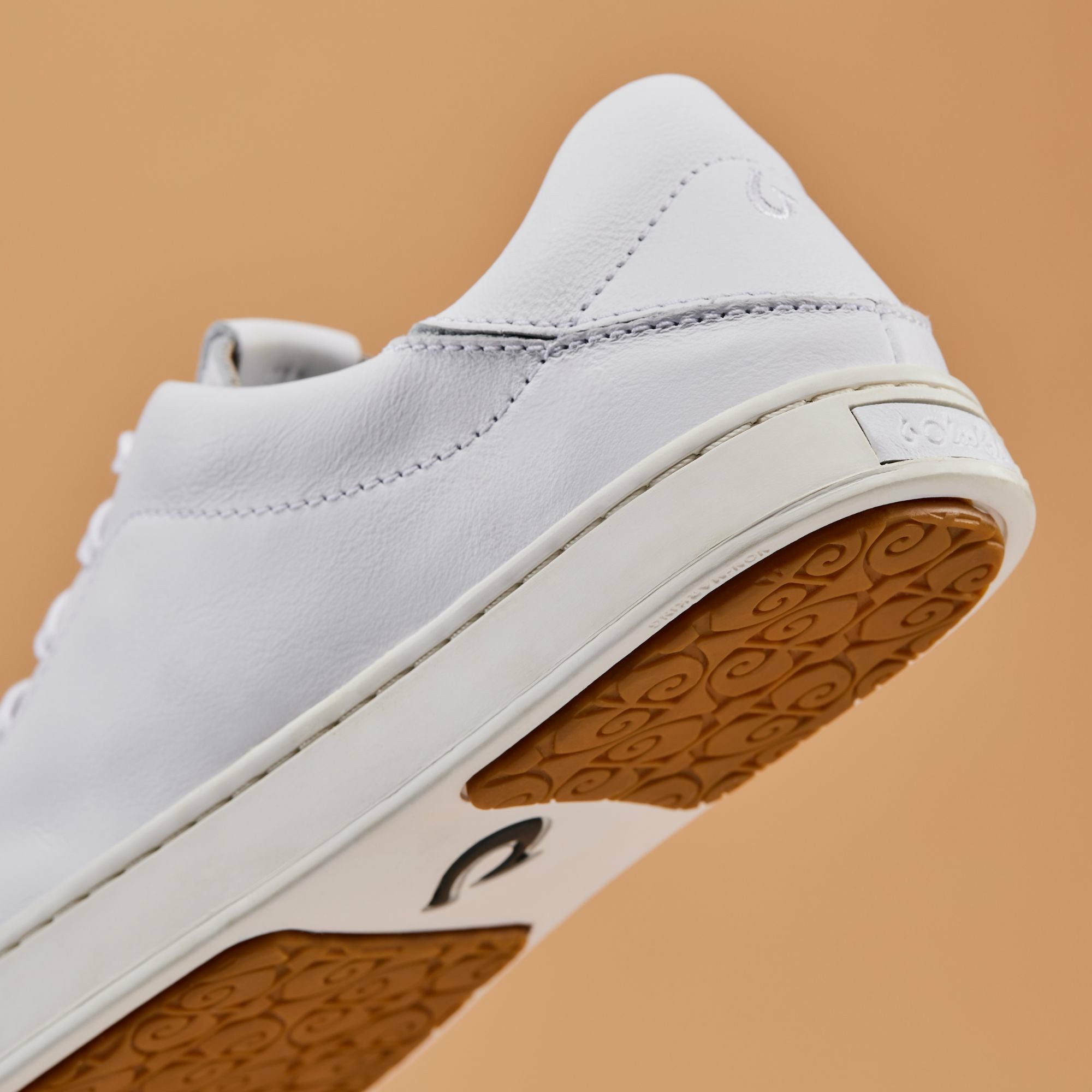 Pehuea Lī ‘Ili Women's Leather Sneakers - White - Image 8