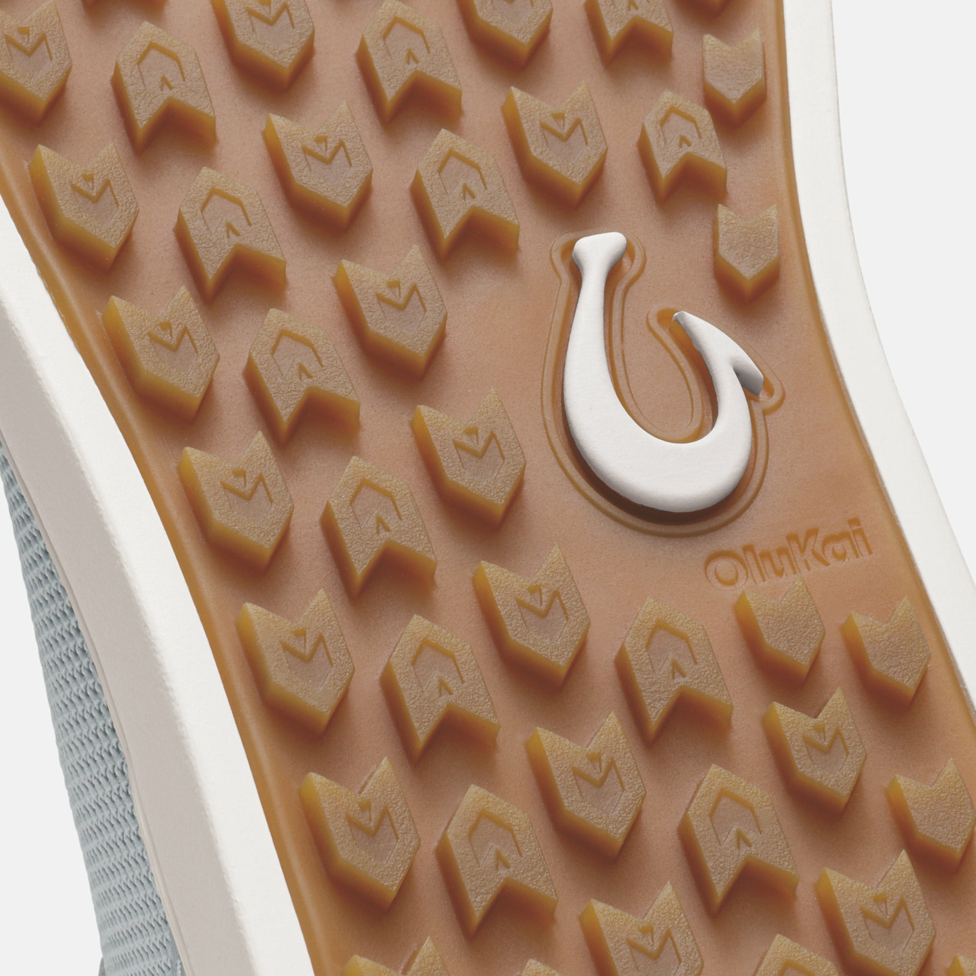 Kiahuna - Cloud Grey / Tan
– OluKai - Image 5