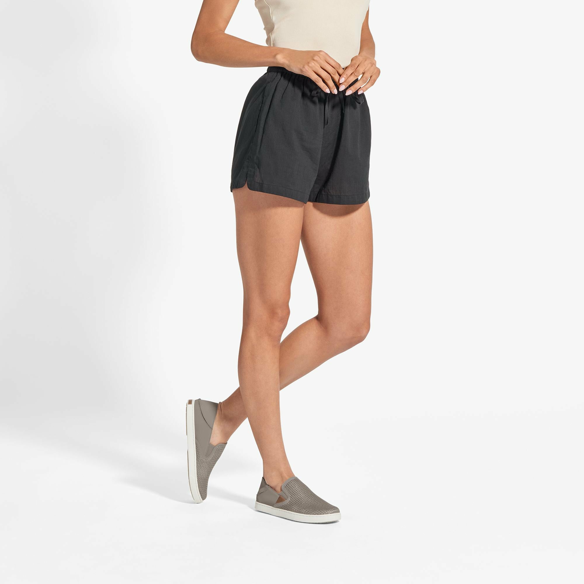 Pehuea - Taupe Grey / Taupe Grey
– OluKai - Image 2