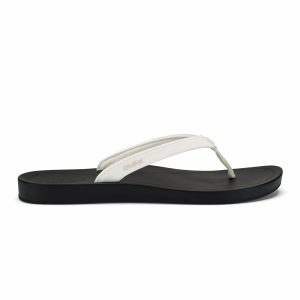 ‘Uiki Everyday Beach Sandals - Bright White / Lava Rock