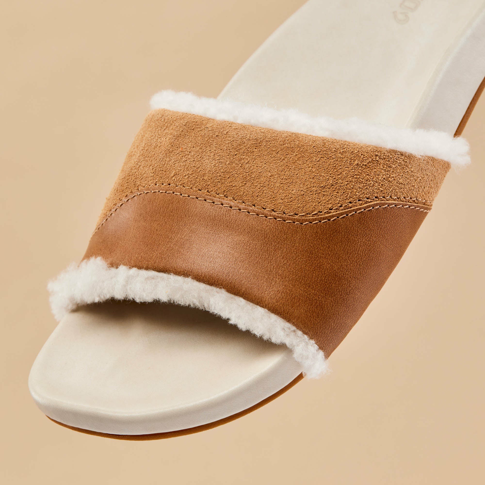 Hō‘ala Slide Slide Slipper Sandals - Tan / Puka - Image 3