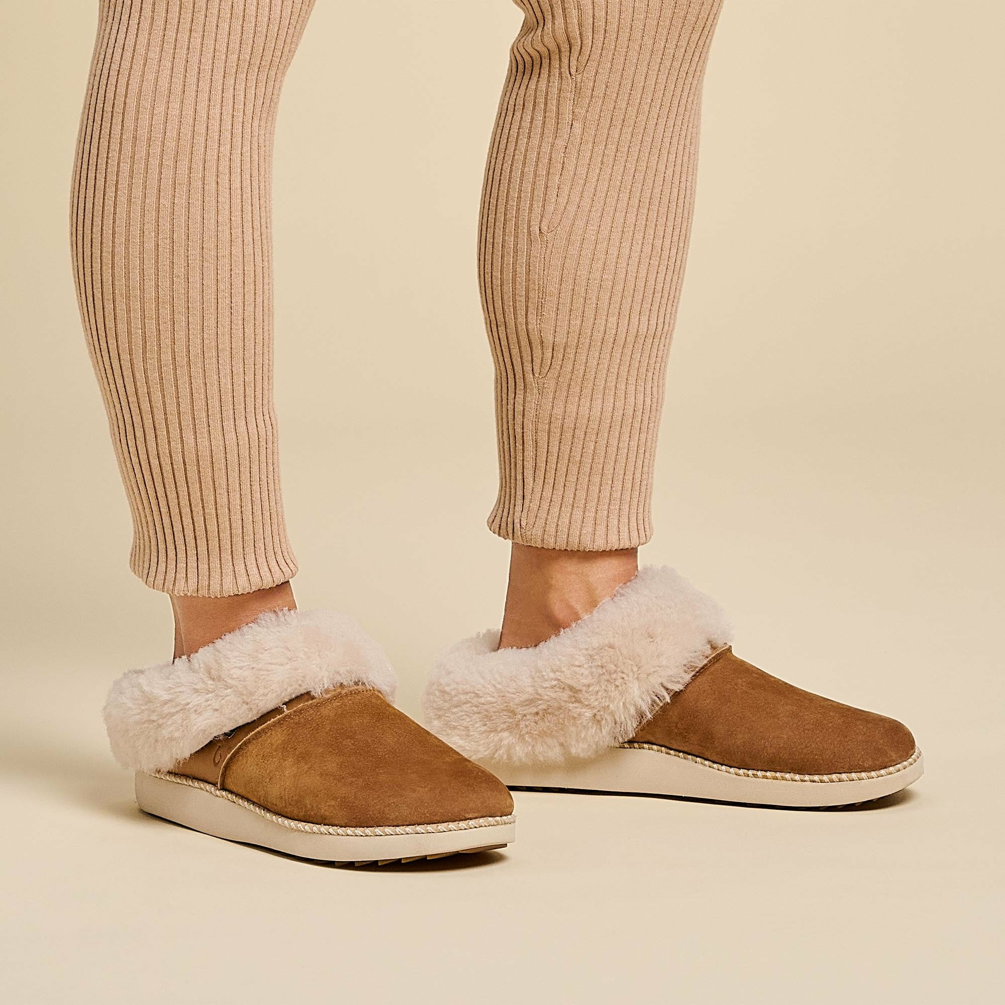 Ku‘i Women‘s Slip-On Slippers - Tan / Bone - Image 7