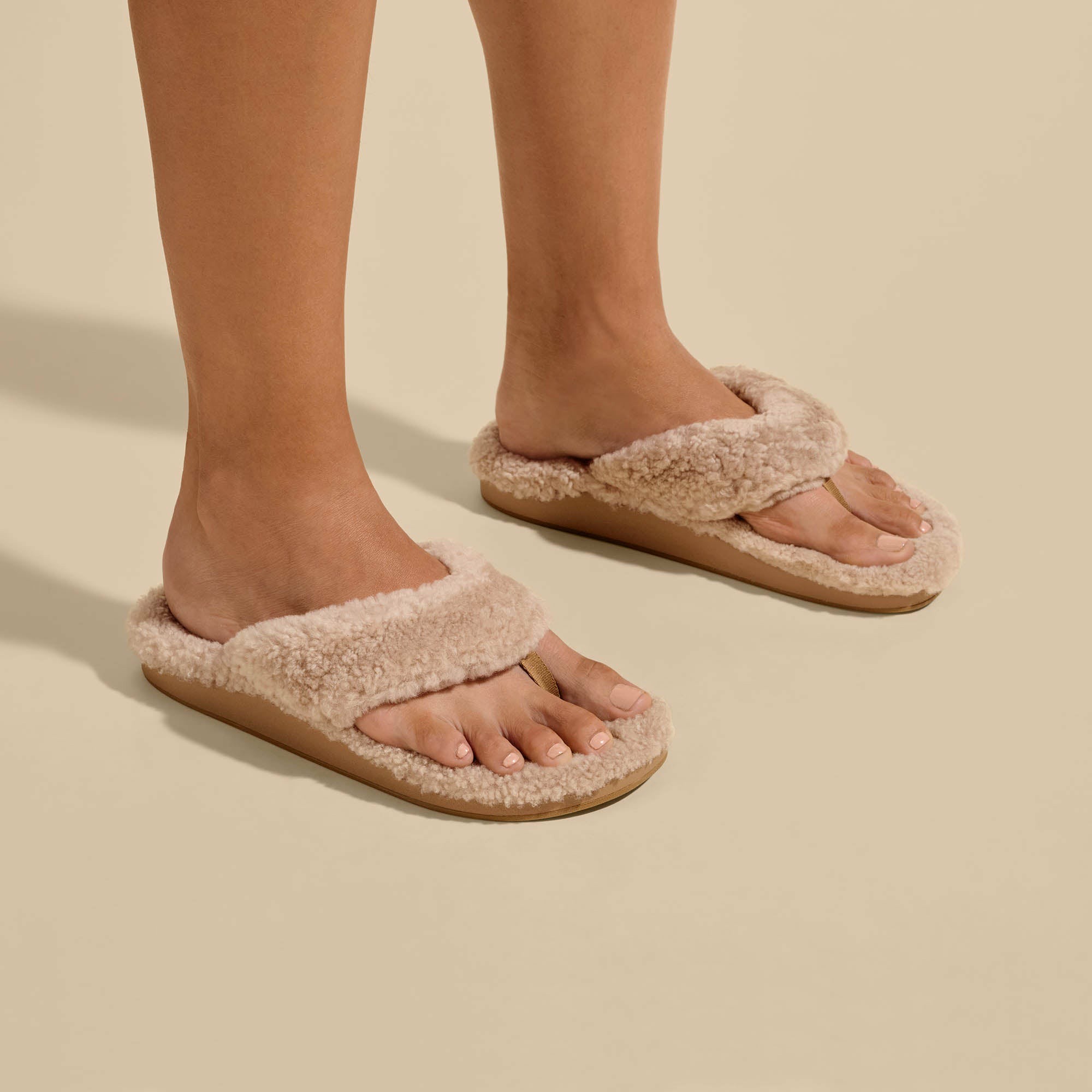 Kīpe'a Heu Women‘s Flip Flop Slippers - Tan - Image 4
