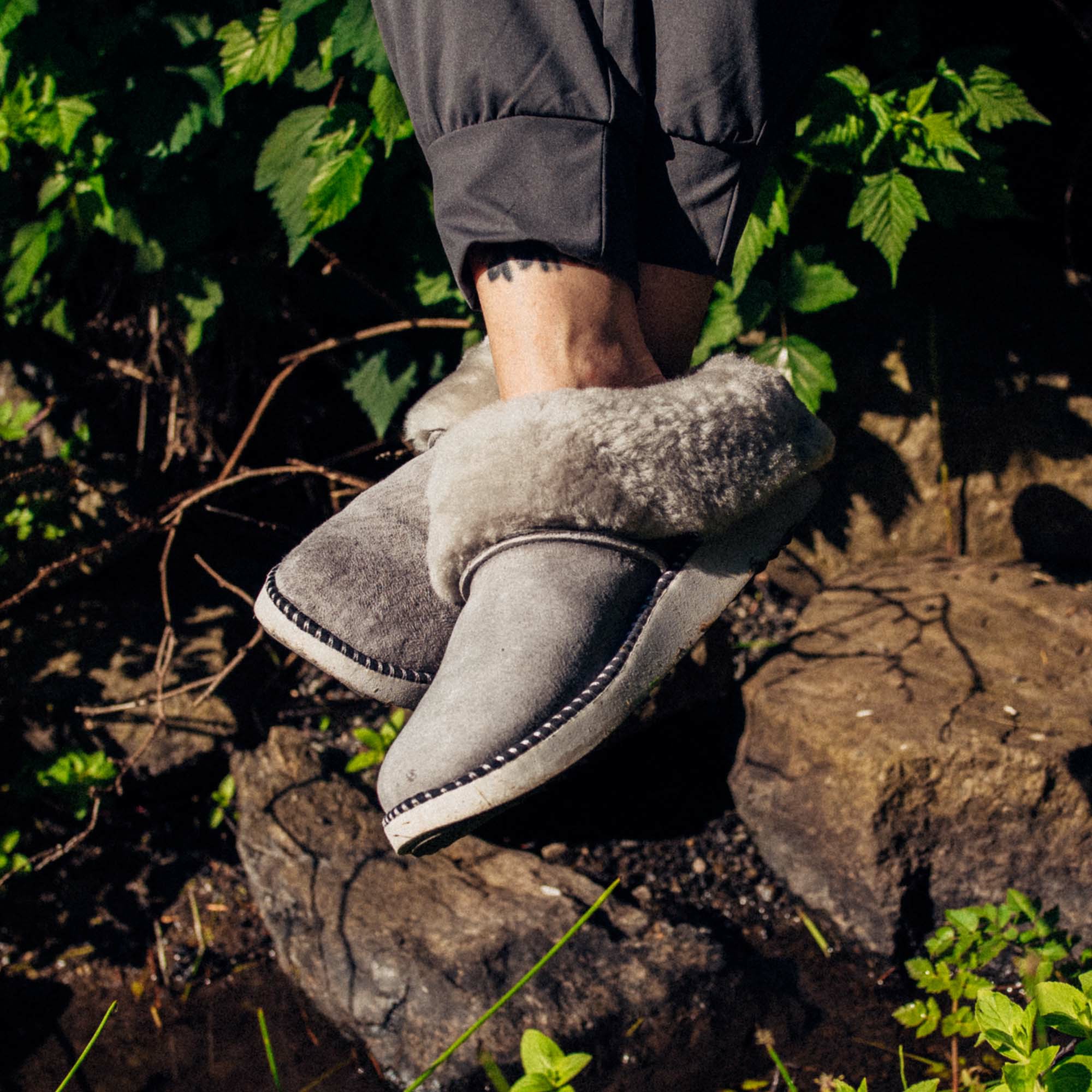 Ku‘i Fuzzy Slip-On Slippers - Fog - Image 2