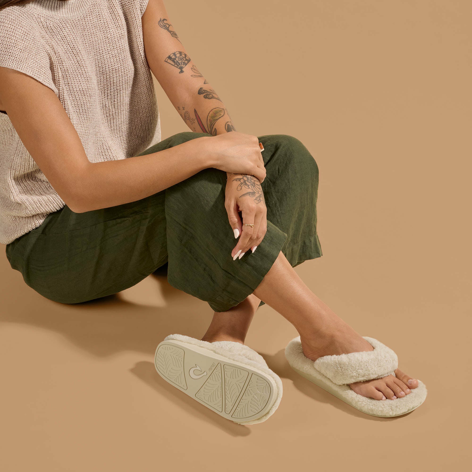 Kīpe'a Heu Women‘s Flip Flop Slippers - Tapa - Image 5